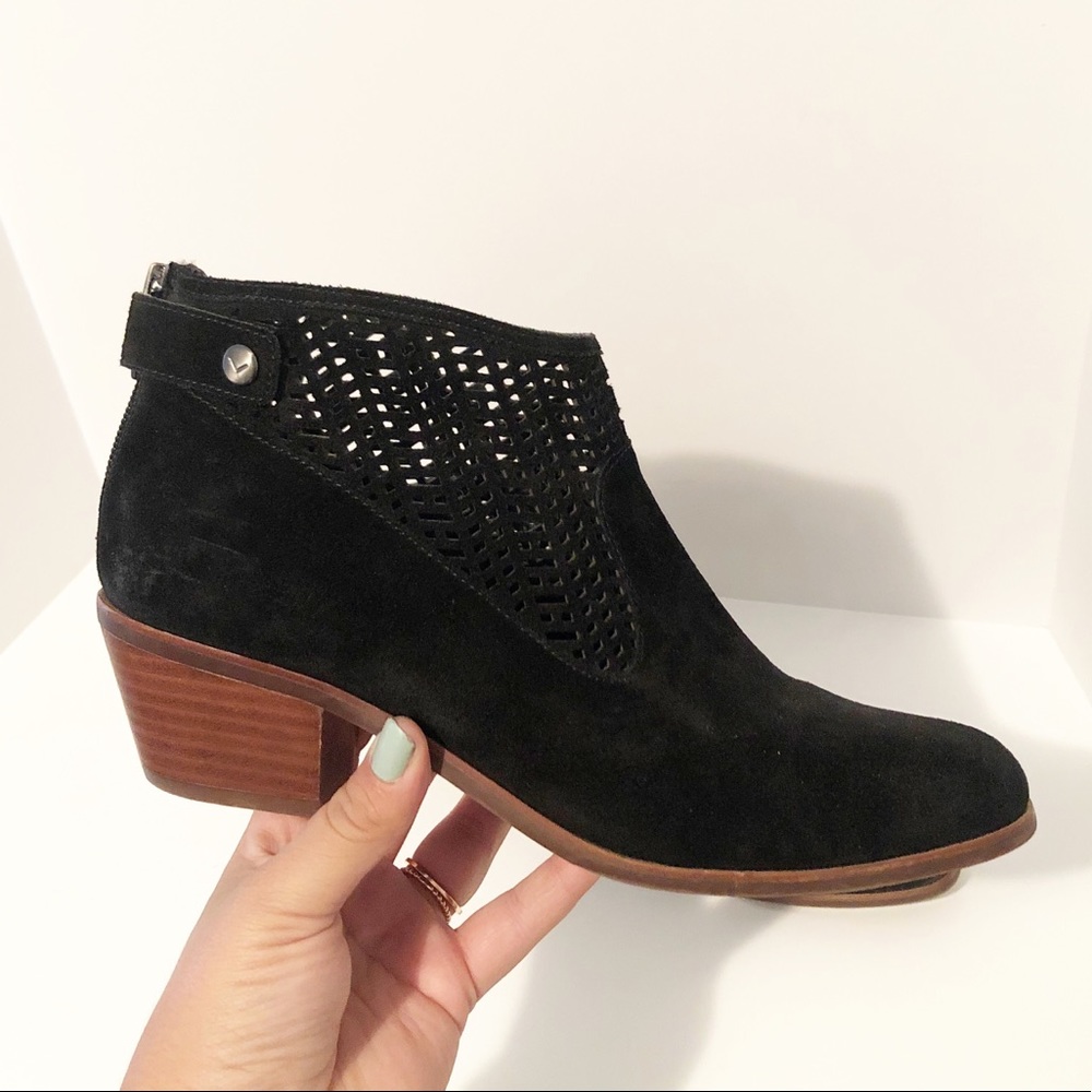 VIA SPIGA Chrissy Cutout Black Bootie 7.5